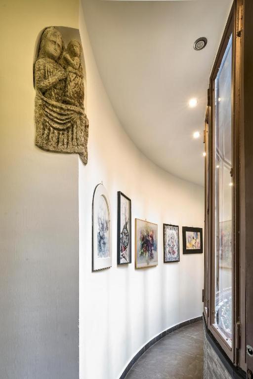 Boutique Hotel Piazza Carita نابولي المظهر الخارجي الصورة