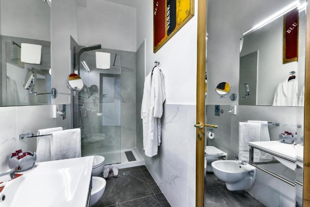 Boutique Hotel Piazza Carita نابولي المظهر الخارجي الصورة