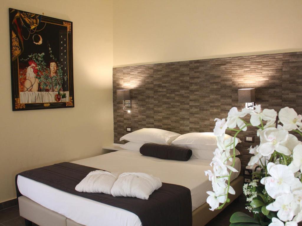 Boutique Hotel Piazza Carita نابولي المظهر الخارجي الصورة